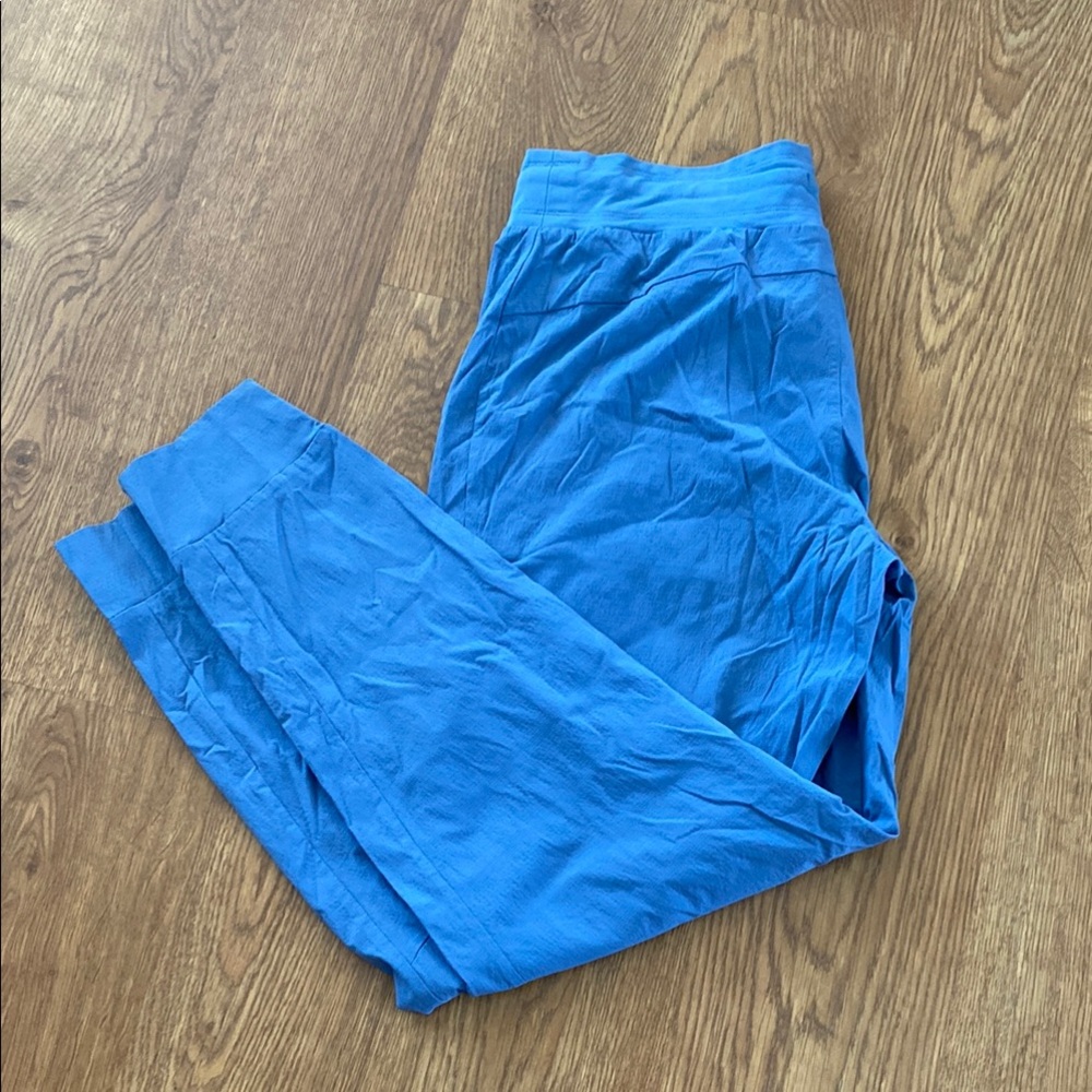 Athleta Trekkie North Jogger